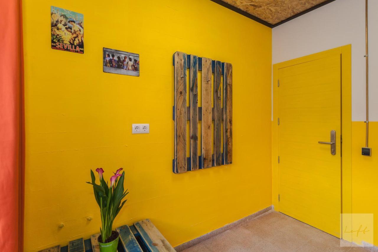 Loft Group Hostel *