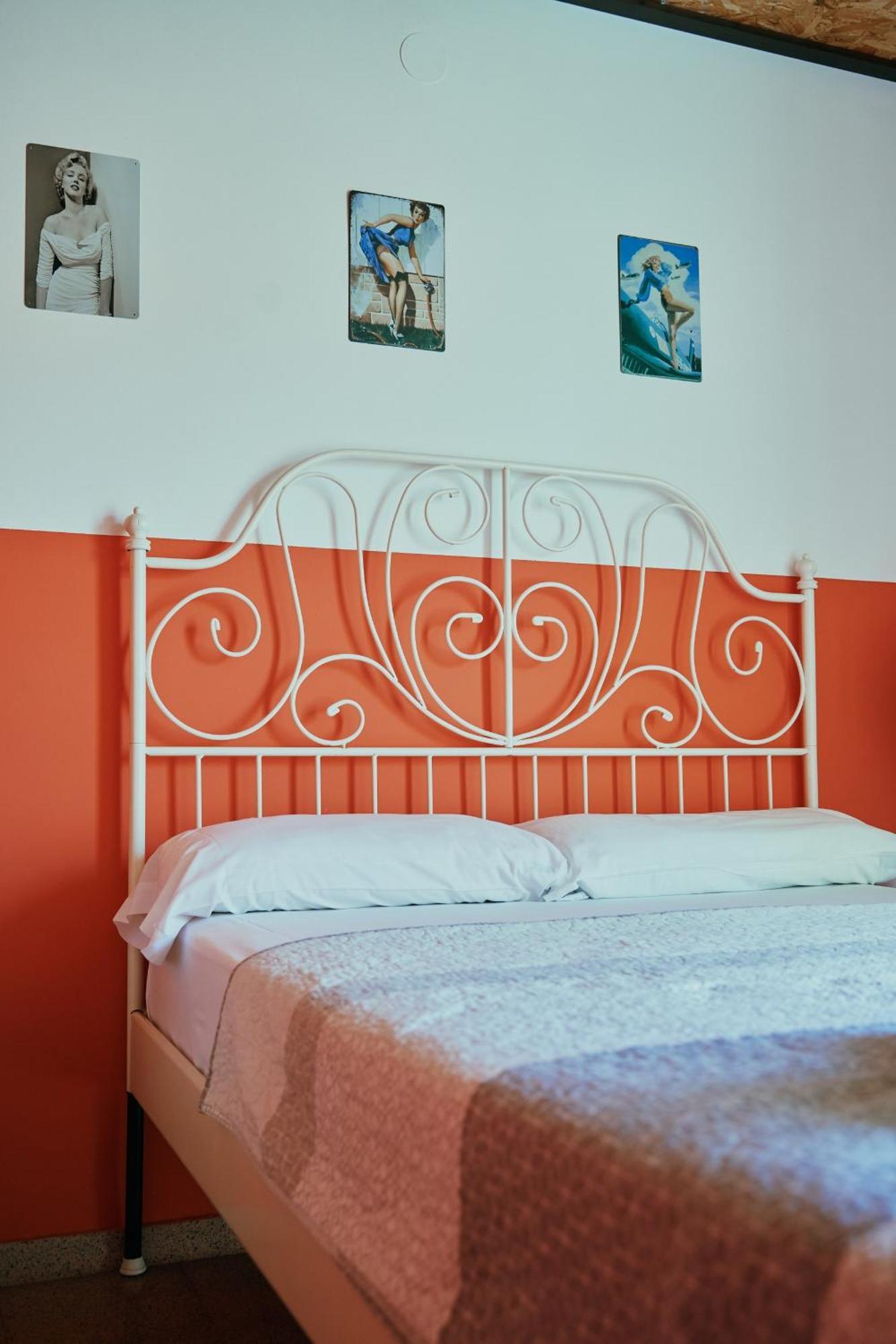 Loft Group Hostel *