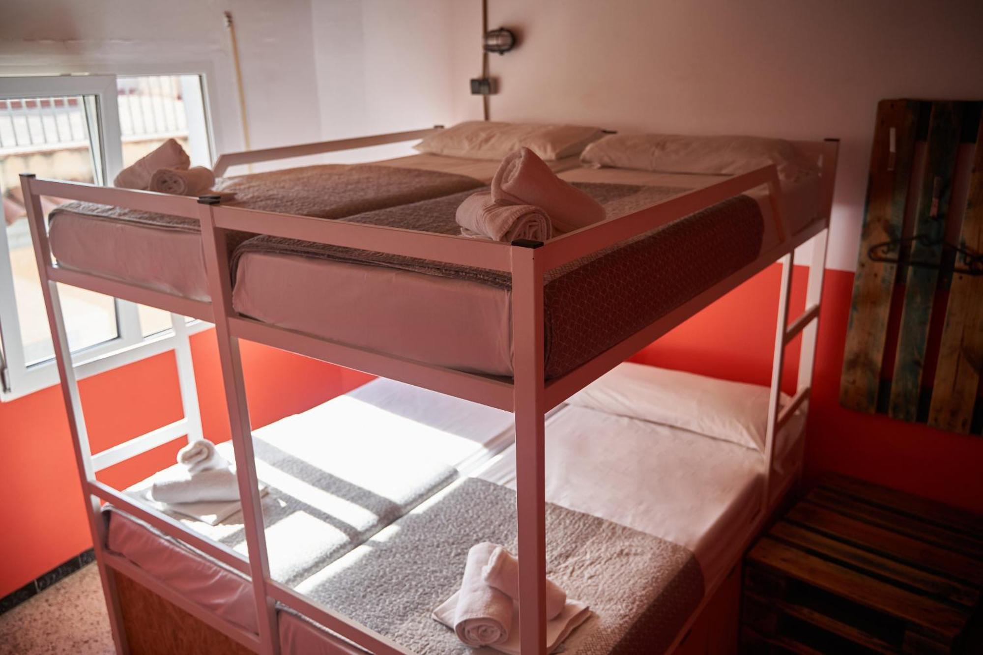 Loft Group Hostel *