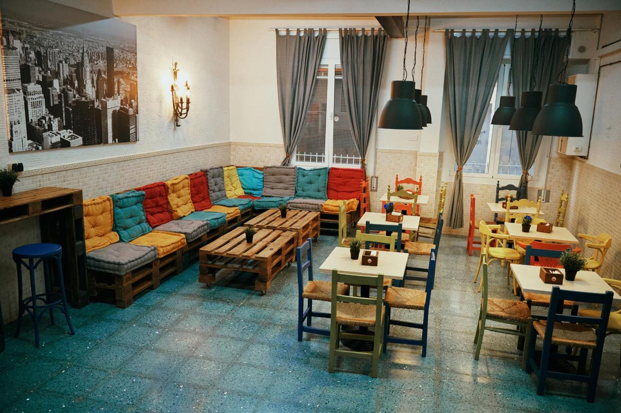 Hostel Loft Group Lloret de Mar